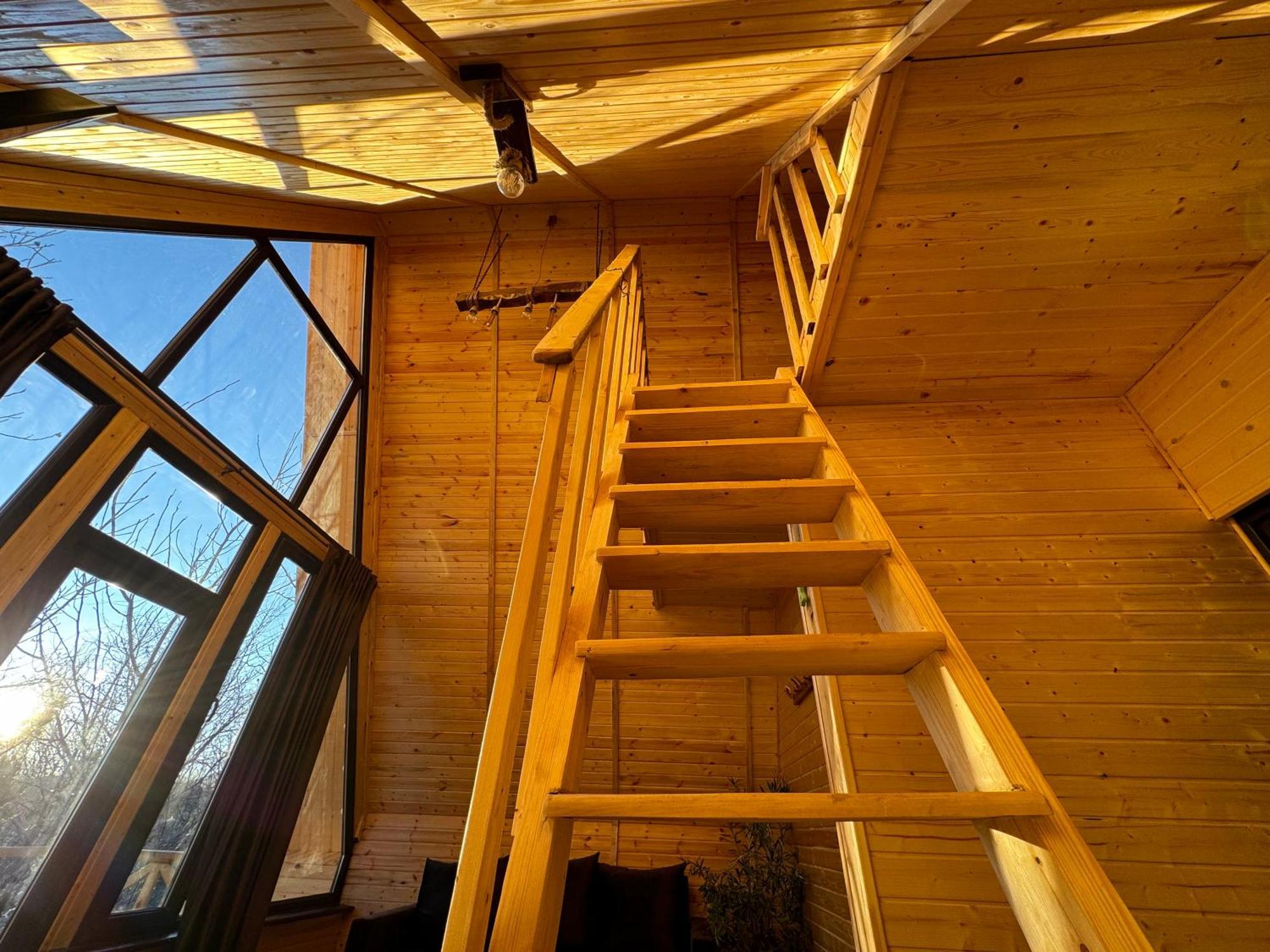 Byurakan Guesthouse & Cottage Екстер'єр фото
