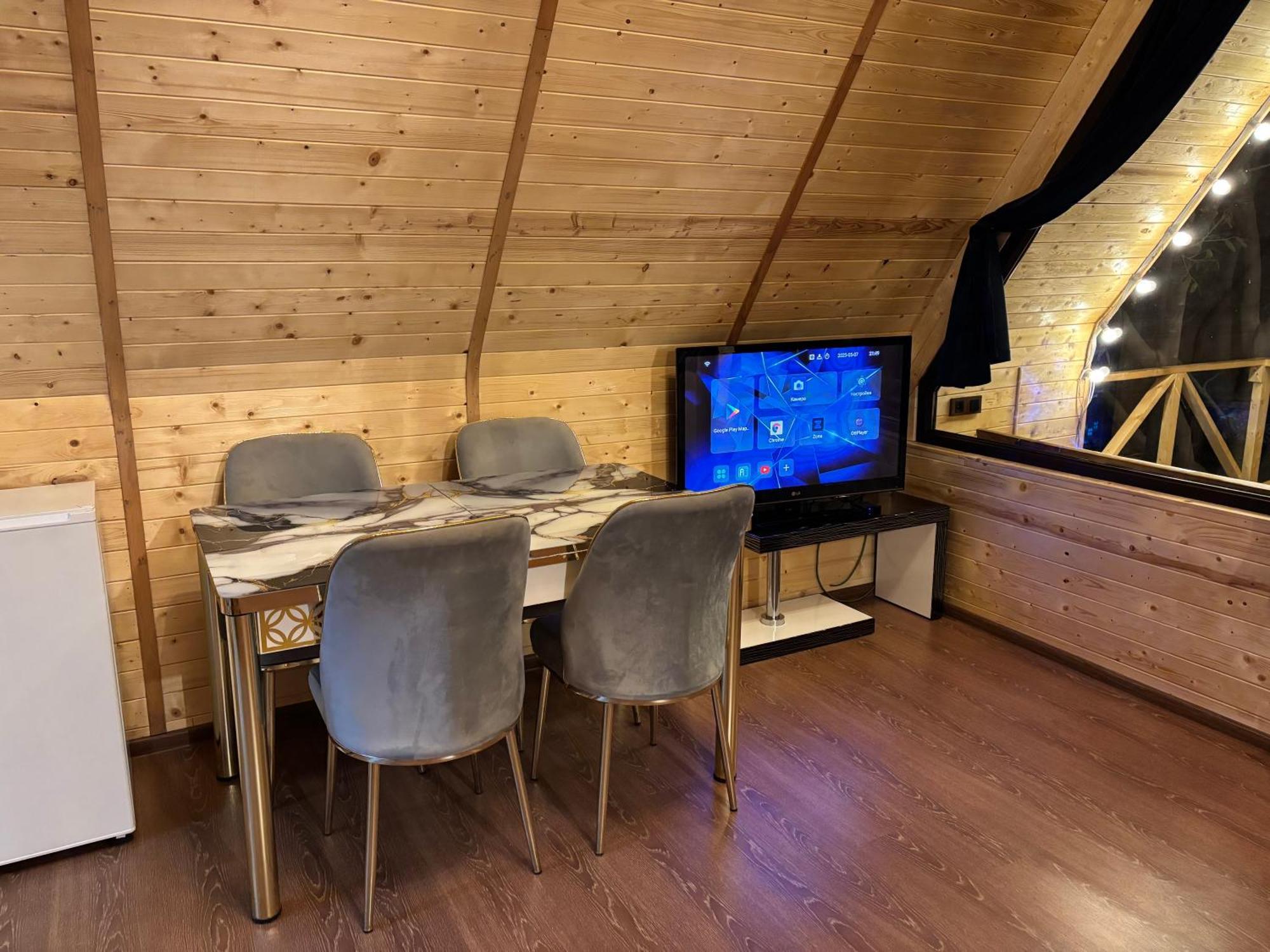 Byurakan Guesthouse & Cottage Екстер'єр фото