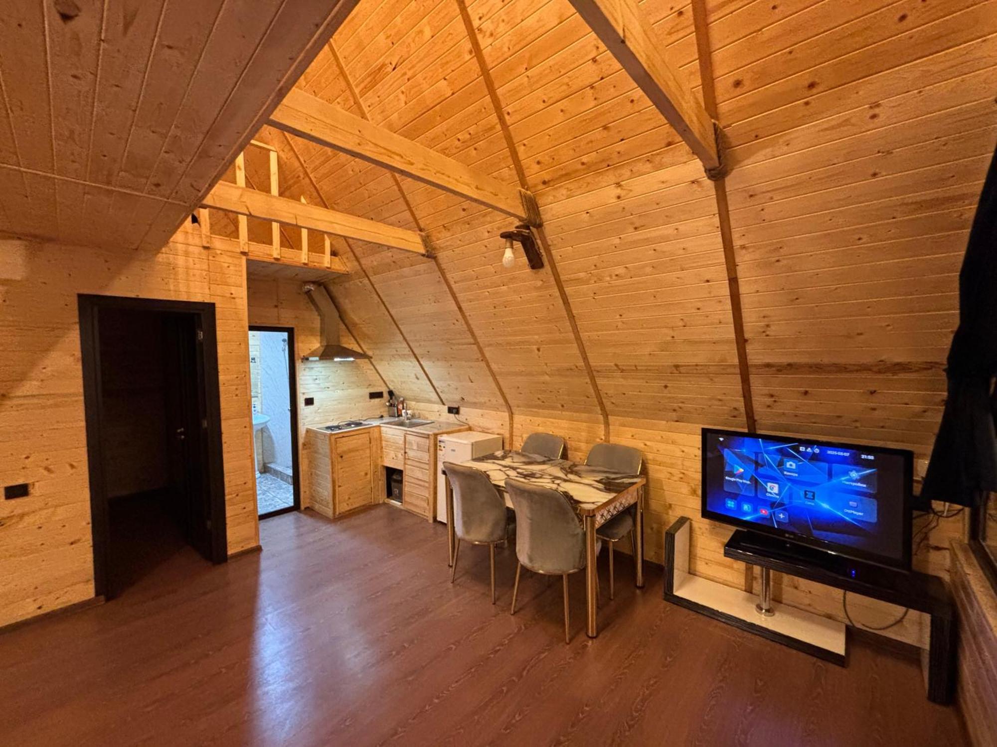 Byurakan Guesthouse & Cottage Екстер'єр фото